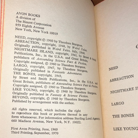 Vintage 1970 sci-fi Theodore Sturgeon stories Beyond in paperback - Picture 3 of 9